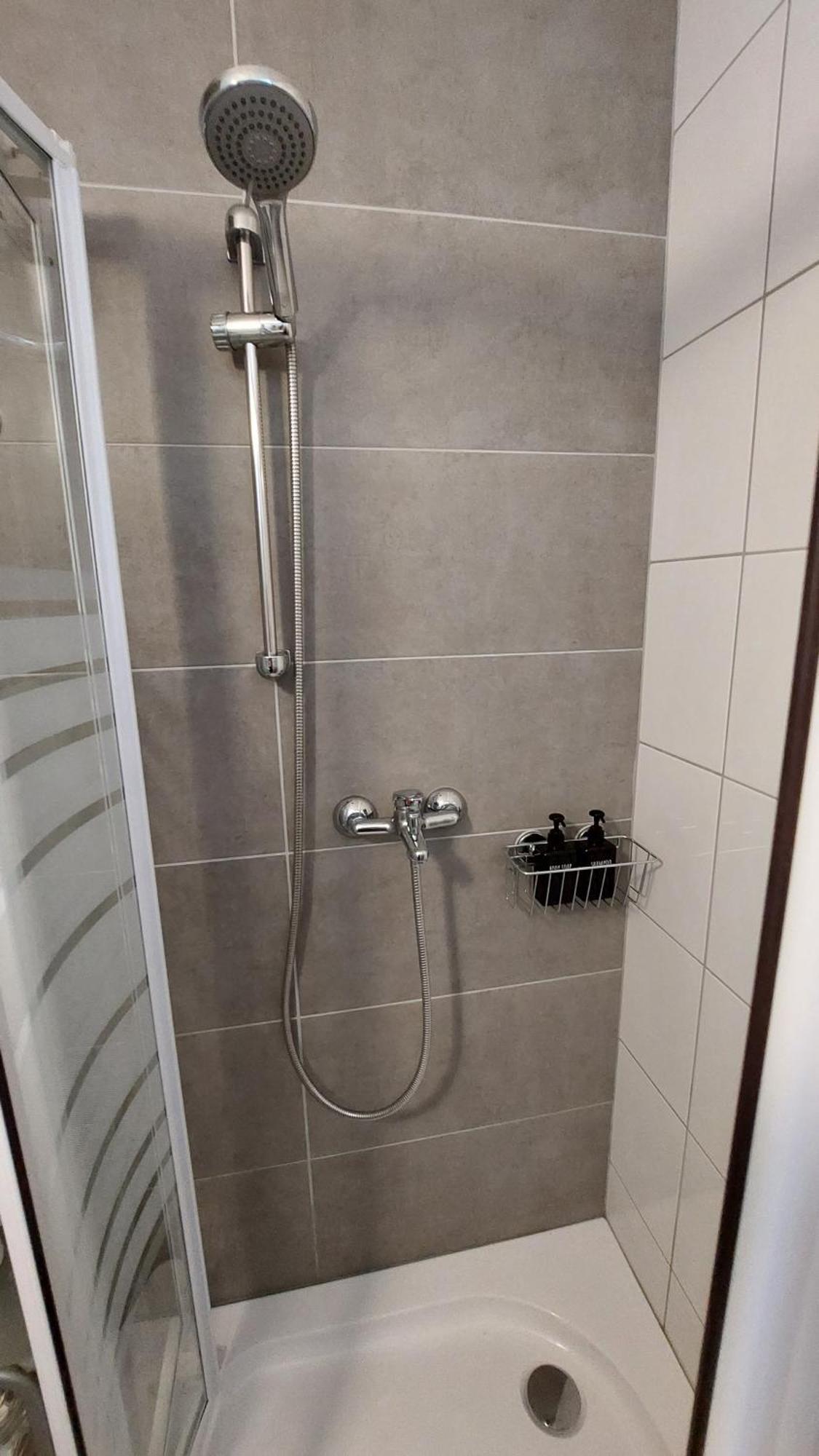 City Lodge Pine, Free Parking ليوبليانا المظهر الخارجي الصورة